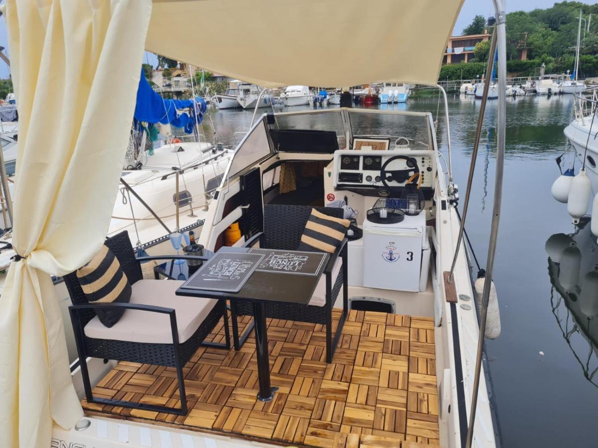 Lupa - La Flotta Di Willy Gio Hotell Alghero Exteriör bild
