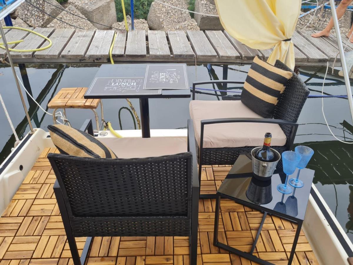 Lupa - La Flotta Di Willy Gio Hotell Alghero Exteriör bild
